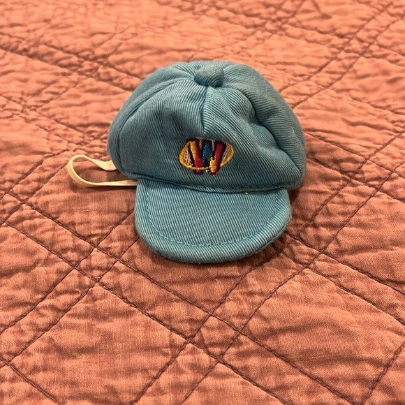 Webkinz Golden Retriever with removable Blue Webkinz Hat - Picture 8 of 9